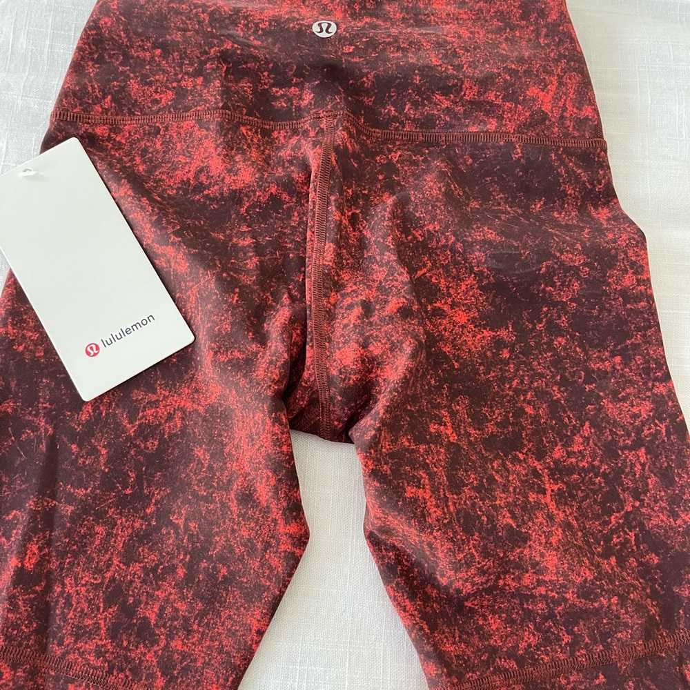 Lululemon Wunder Train shorts